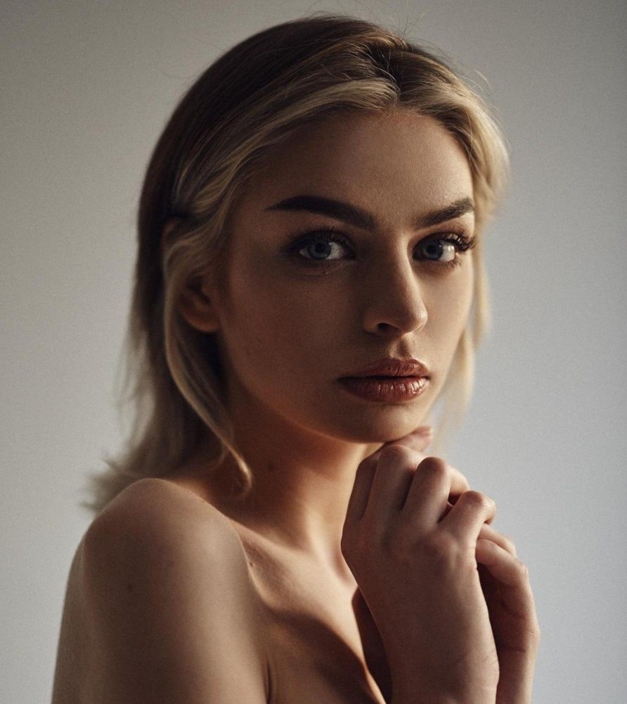 Индивидуалка Кристи фото № 2 в городе Солнечнодольск