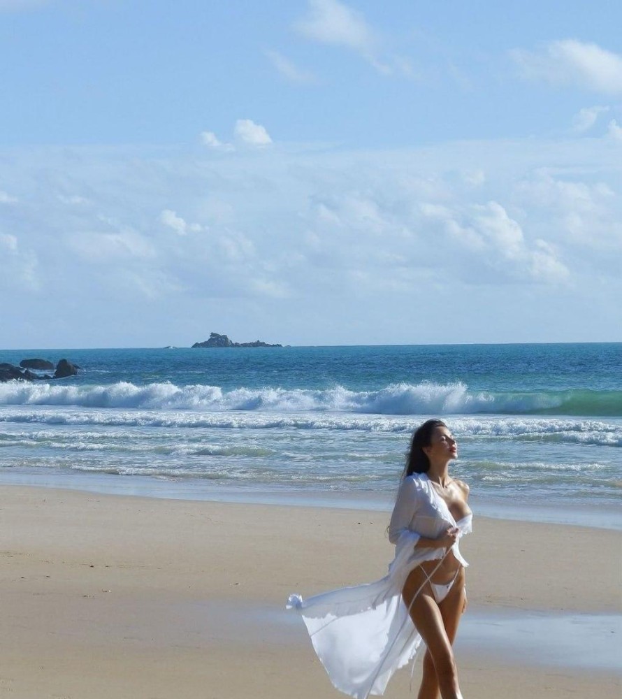 Индивидуалка Снежана главное фото в городе Солнечнодольск 