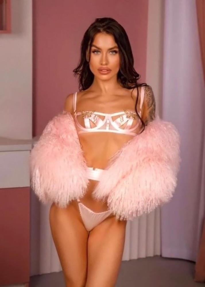 Индивидуалка Дария главное фото в городе Солнечнодольск 