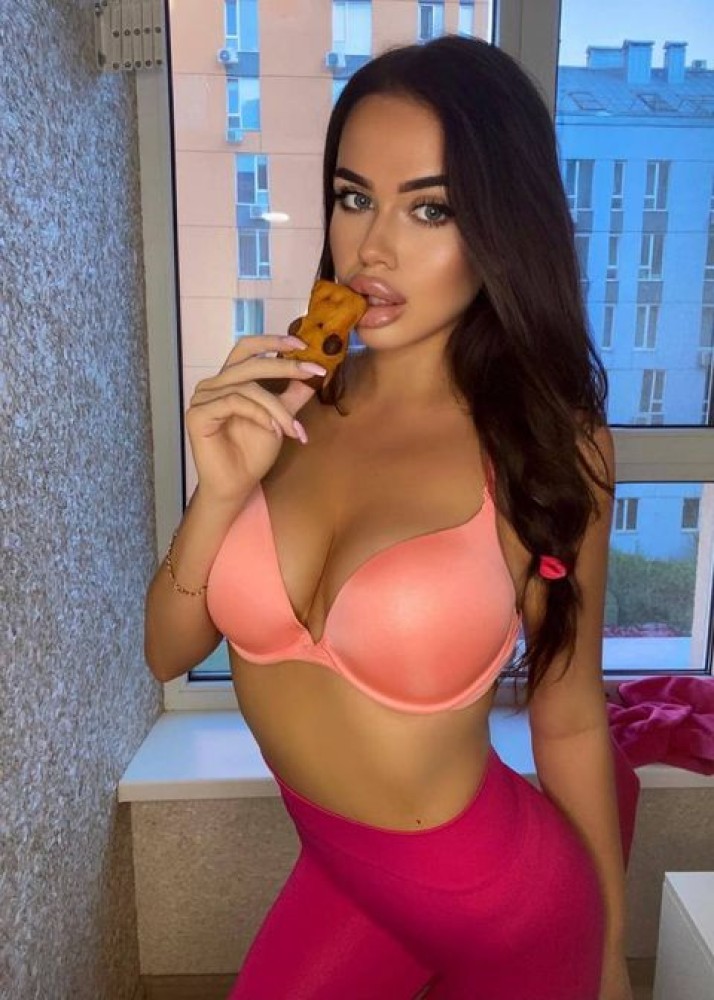 Индивидуалка Эля главное фото в городе Солнечнодольск 